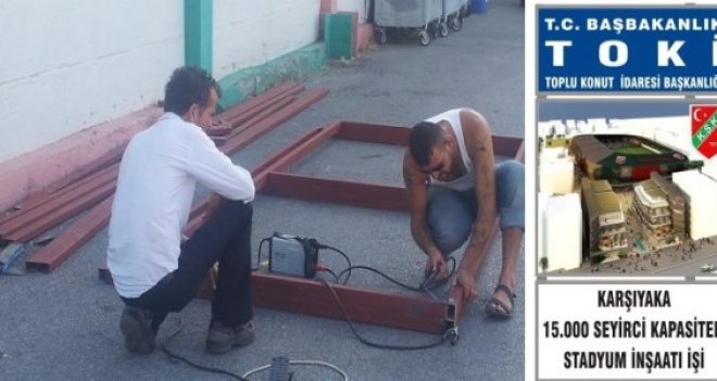 Karşıyaka Stadı tabelası bugün takılıyor...