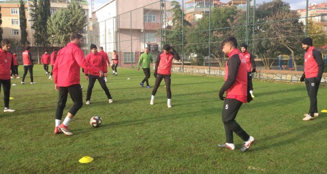 Karşıyaka, Sultanbeyli deplasmanında