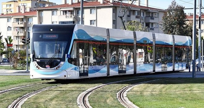 Karşıyaka Tramvayına yılbaşı ayarı