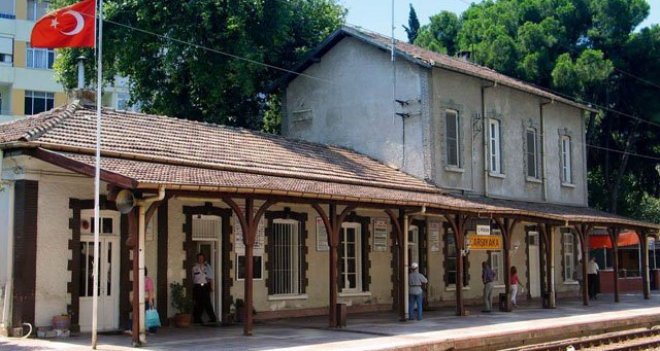 Karşıyaka Tren İstasyonu’nu özelleştirme ihalesi iptal edildi