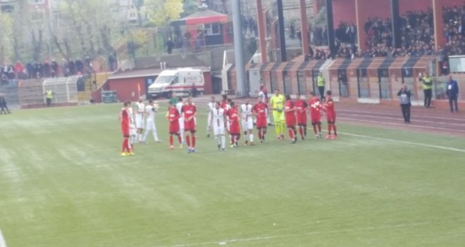 Karşıyaka üç puanı 5 golle aldı