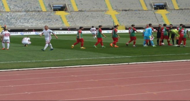 Karşıyaka umutları tüketiyor...