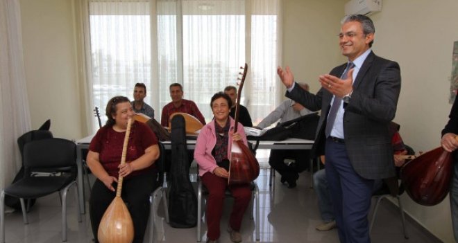 Karşıyaka'da 13 ayrı merkezde 138 kurs