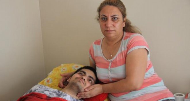 Karşıyaka'da anneden oğlu için yardım çağrısı