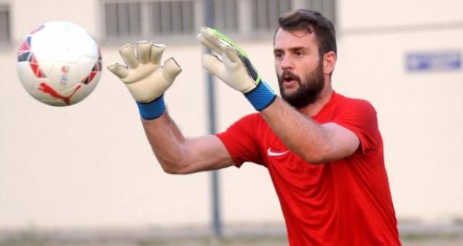 Karşıyaka'da Ersin ''in'' Aghayev ''out''