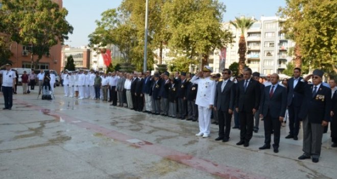 Karşıyaka'da Gaziler Günü törenle kutlandı