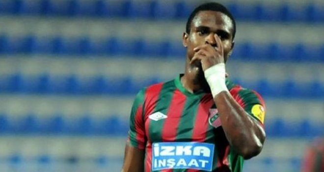 Karşıyaka'da Ofoedu'nun sözleşmesi feshedildi