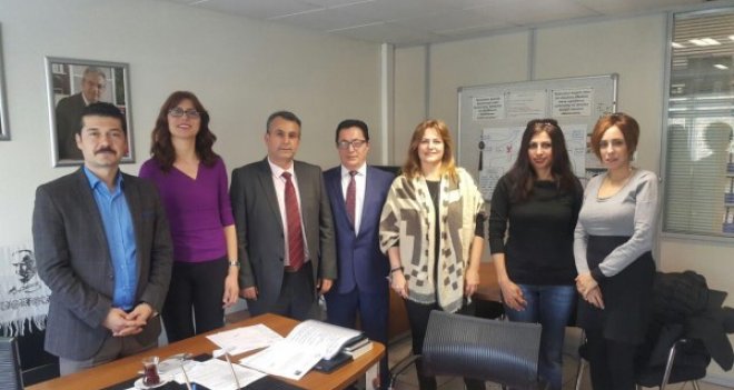 Karşıyaka'da özel çocuklara Eğitim Çalışma Grubu...