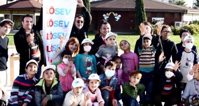 Karşıyaka'da özel çocuklara moral projesi