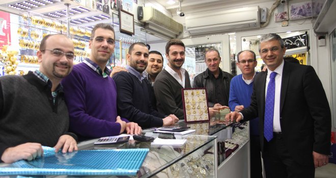 Karşıyaka’da ruhsatsız işyeri kalmayacak