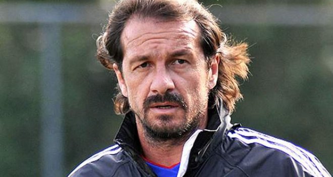 Karşıyaka'da Yusuf Şimşek dönemi sona erdi