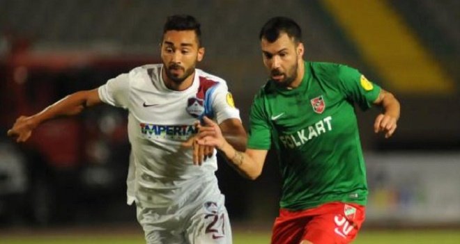 Karşıyakalı Engin sakatlandı…