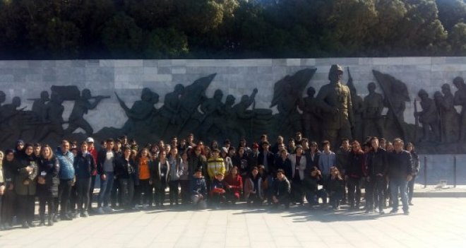 Karşıyakalı öğrenciler, Çanakkale ruhunu yaşadı
