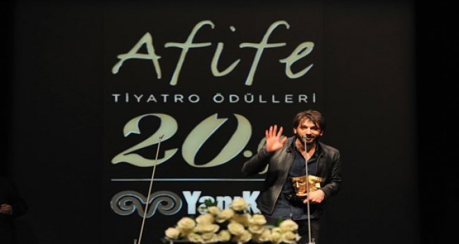 Karşıyakalı Ushan Çakır'a 