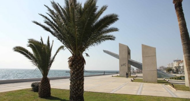 Karşıyakalılar belediyeye 300'e yakın proje gönderdi