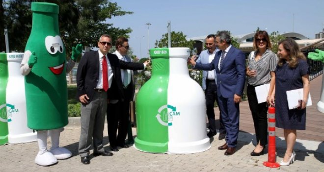 Karşıyaka'nın cam kumbaraları artık cepte...