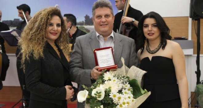 Karşıyaka'nın Filizleri'ne bir destek de iş dünyasından geldi