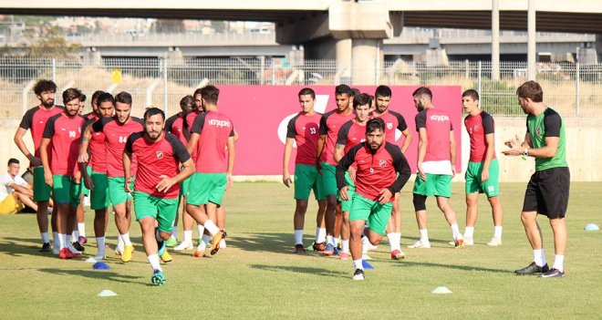 Karşıyaka'nın konuğu Kemerspor 2003