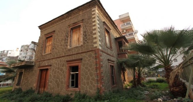 Karşıyaka’nın ''Mahfel''i kurtulacak