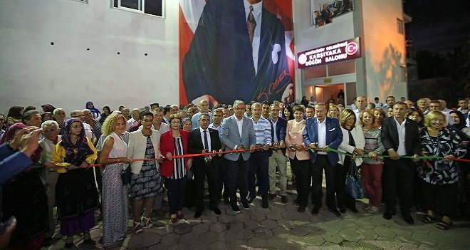 Karşıyaka Belediyesi'nden Demirci'ye düğün salonu...