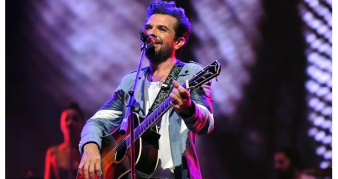 Kenan Doğulu İzmir'de caz söyleyecek