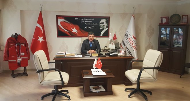 Kızılay Karşıyaka Başkanı Karadeniz Kadınlar gününü kutladı