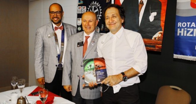 Komiser Hüsnü'den kahkaha tufanı