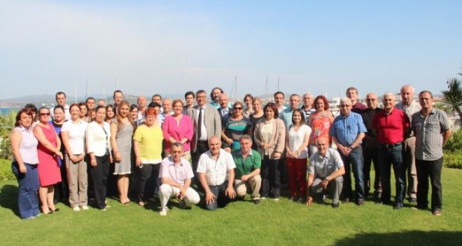 KONAK'TA ÖNCELİKLİ HEDEF İŞ BARIŞI