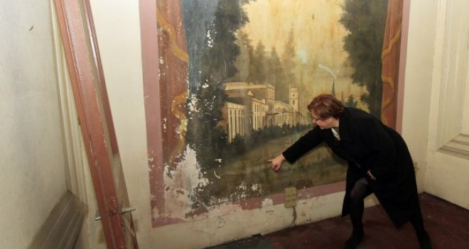 Konak'ta tarihi yapılara sınır tanımayan dokunuş