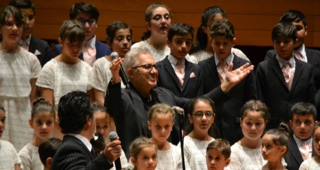 LÖSEV 20.yılını muteşem bir konserle kutladı