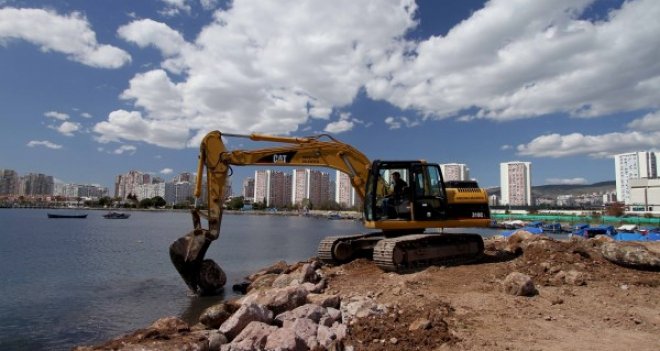 Mavişehir Balıkçı Barınağı yenilendi...