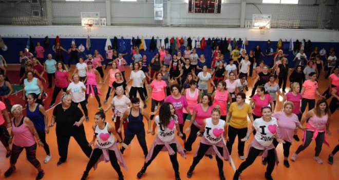Meme kanserine karşı zumba...