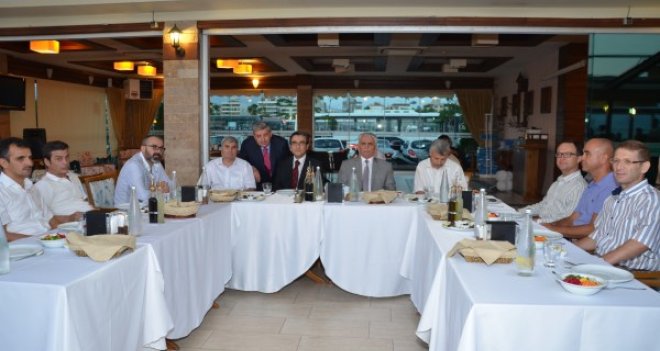 MÜFTÜLÜKTEN HOŞGÖRÜ İFTARI