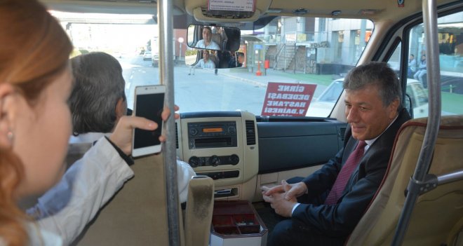 Mustafa Baybay'dan minibüste mini miting