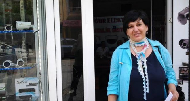 Neriman Fidan:''Bağımlı Milletvekilleri ne yapıyor''