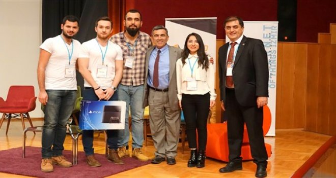 Nesnelerin İnterneti maratonunun en başarılı takımı “Yaşayan Laboratuvar”