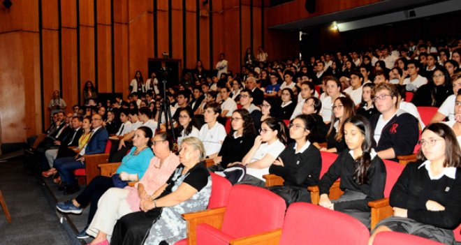 Öğrenciler ''Kurtuluş Gecesi''ne yolculuk etti 