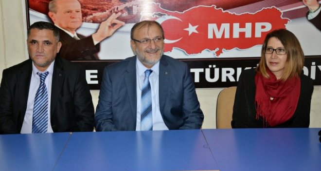 Oktay Vural: Birilerinin birilerine dur demesi lazım