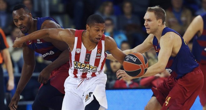 Olympiacos'tan Pınar Karşıyaka'ya 