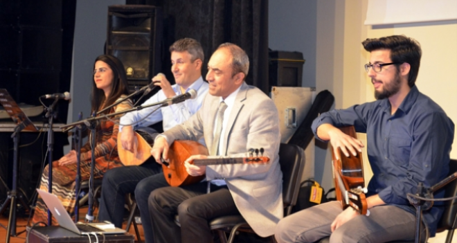 Organ bağışçısı, doktor ve hasta Karşıyaka'da aynı sahnede 