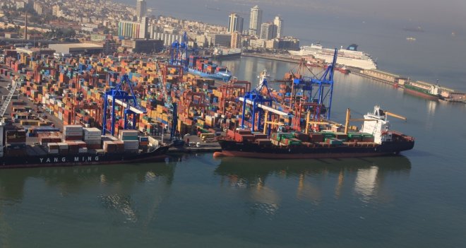 Öztürk: Türk denizcileri 2019'da dalgalı denizleri aşacak