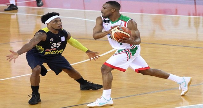 Pınar Karşıyaka Fenerbahçe’yi elinden kaçırdı