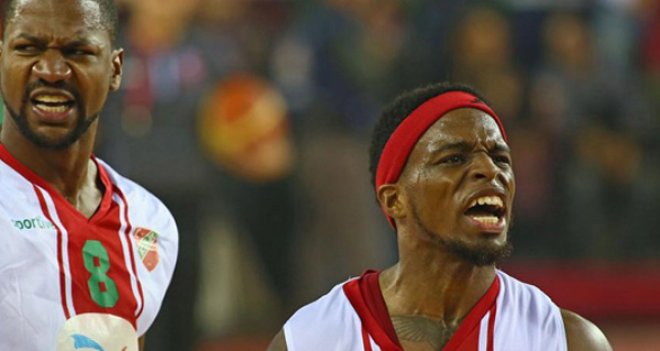 Pınar Karşıyaka, Galatasaray deplasmanında