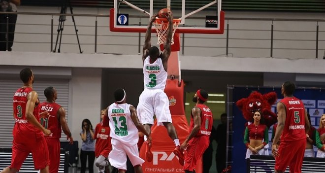 Pınar Karşıyaka grup ikinciliği için sahada