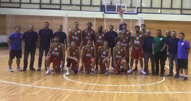 Pınar Karşıyaka Slovenya'da ilk maçını kazandı