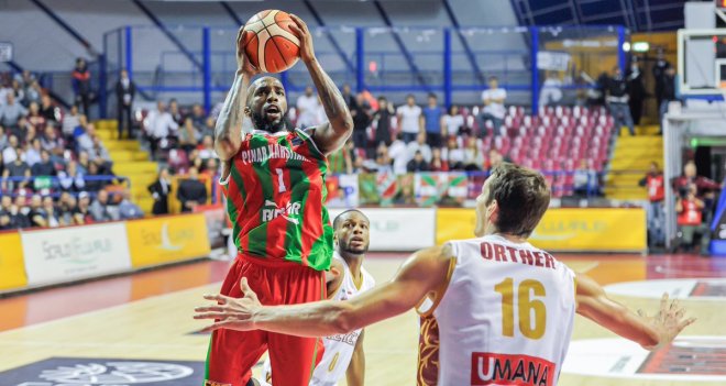 Pınar Karşıyaka İtalya'dan mağlubiyetle dönüyor