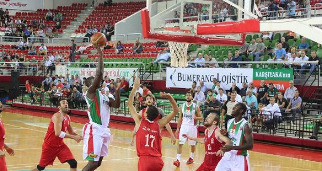 Pınar Karşıyaka iyi başladı...