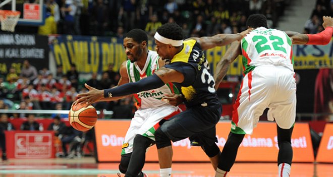 Pınar Karşıyaka kupaya veda etti...