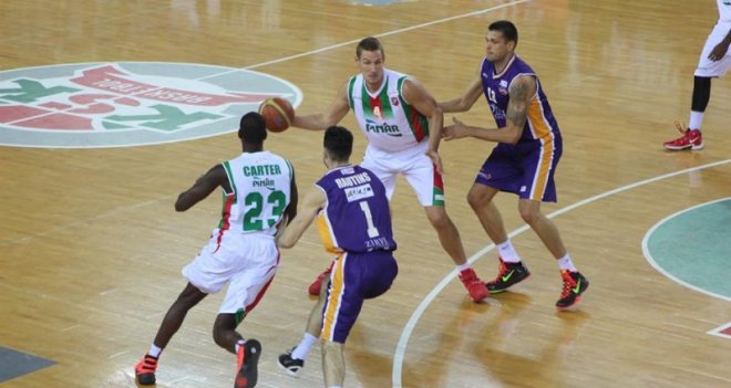 Pınar Karşıyaka, Royal Halı Gaziantep karşısında