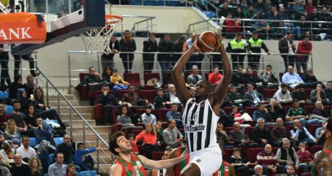 Pınar Karşıyaka, Sakarya'da üzgün...